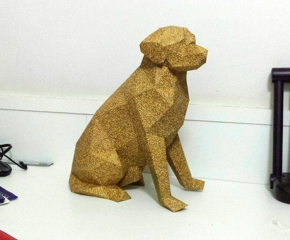 LABRADOR RETRIEVER DOG - Make your own geometric model using PDF template - Poligonia - 3D Papercraft creations